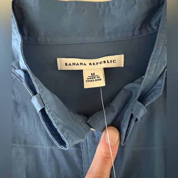 Banana Republic sheer blue tab collar blouse - Picture 4 of 10